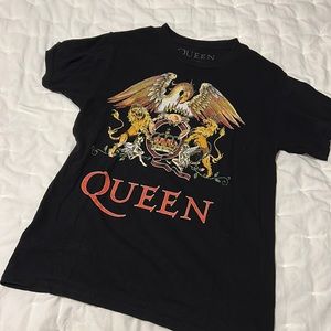 Queen tee shirt